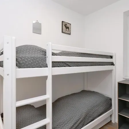 Gorgeous In Lembruch-duemmer Apartment Lembruch